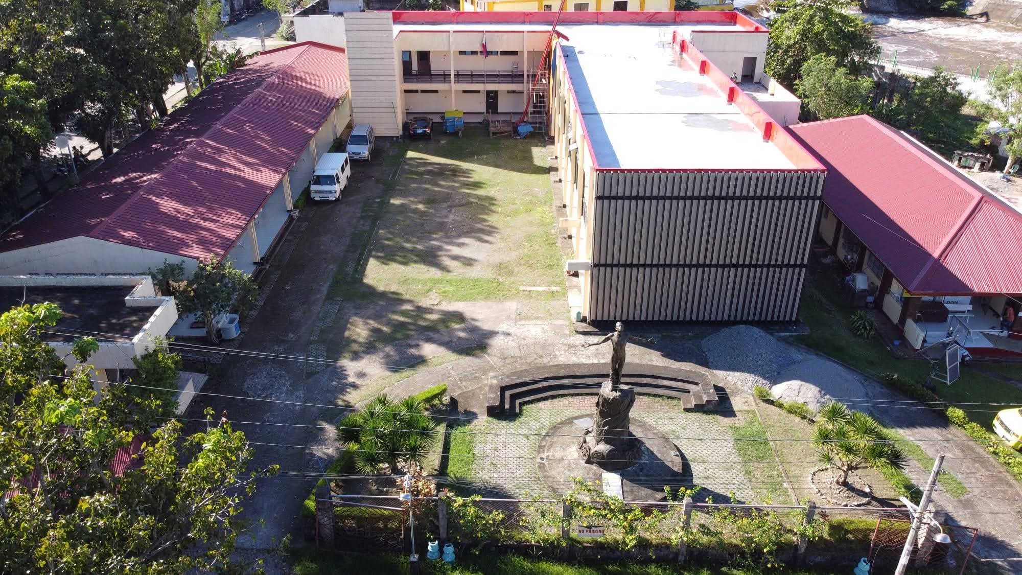 Palo, Leyte campus